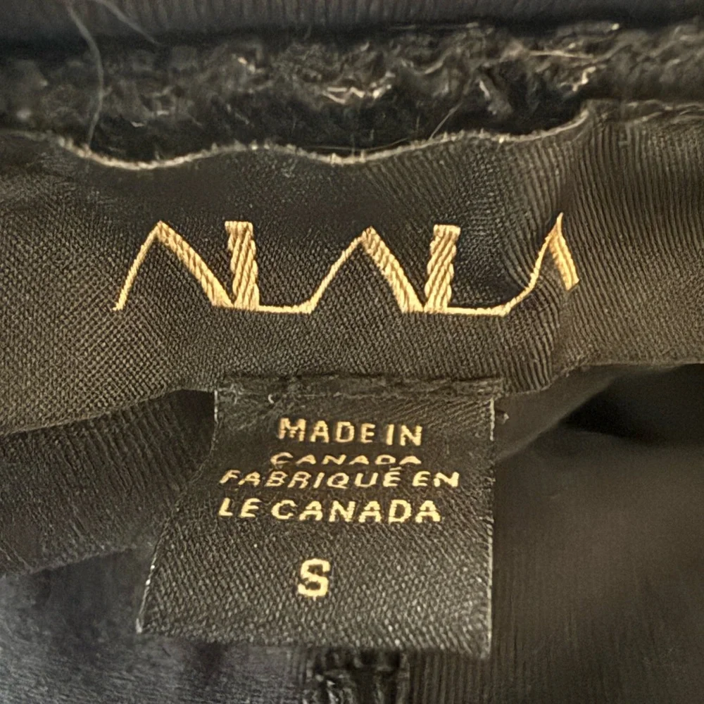 Alala Black Leggings with Mesh Detail - Captain Ankle Pant - Picture 6 of 14